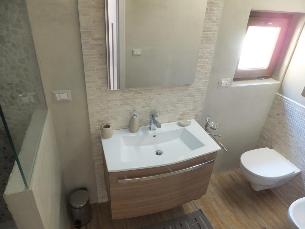 Villaggio Est Affittacamere San Teodoro  Exterior photo
