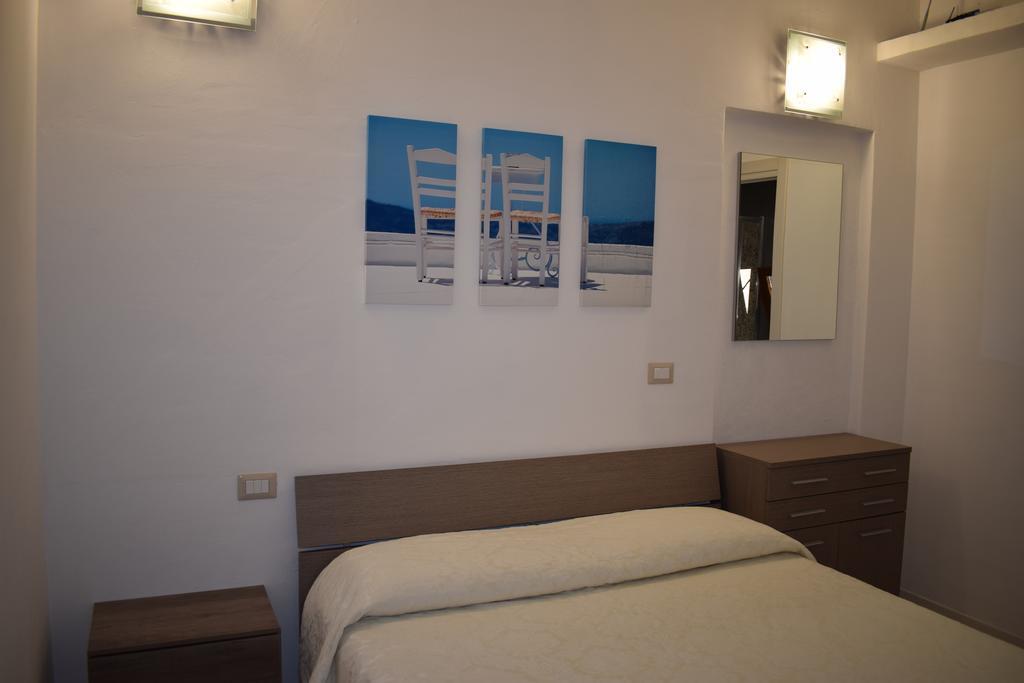 Villaggio Est Affittacamere San Teodoro  Exterior photo